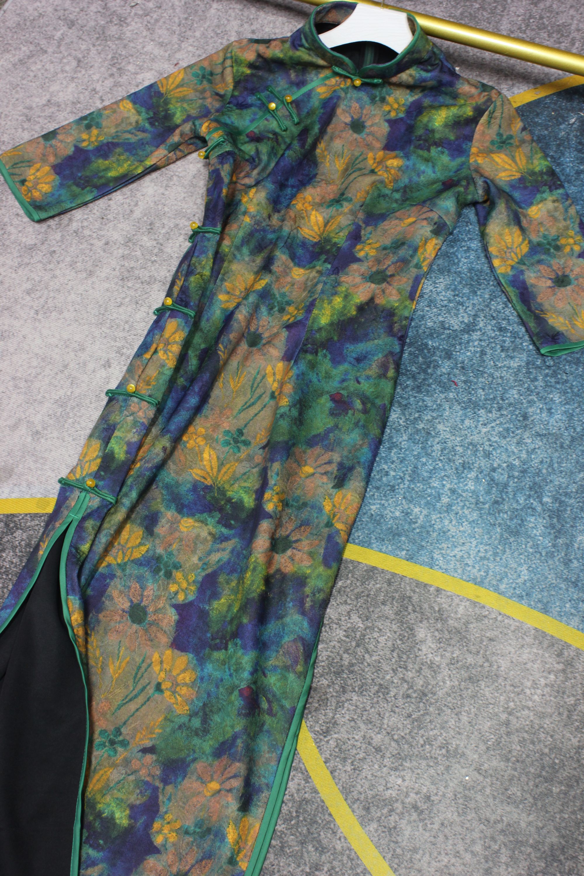 恬子梦 T882 秋季新款 宣染 裙长120 七分袖花色旗袍