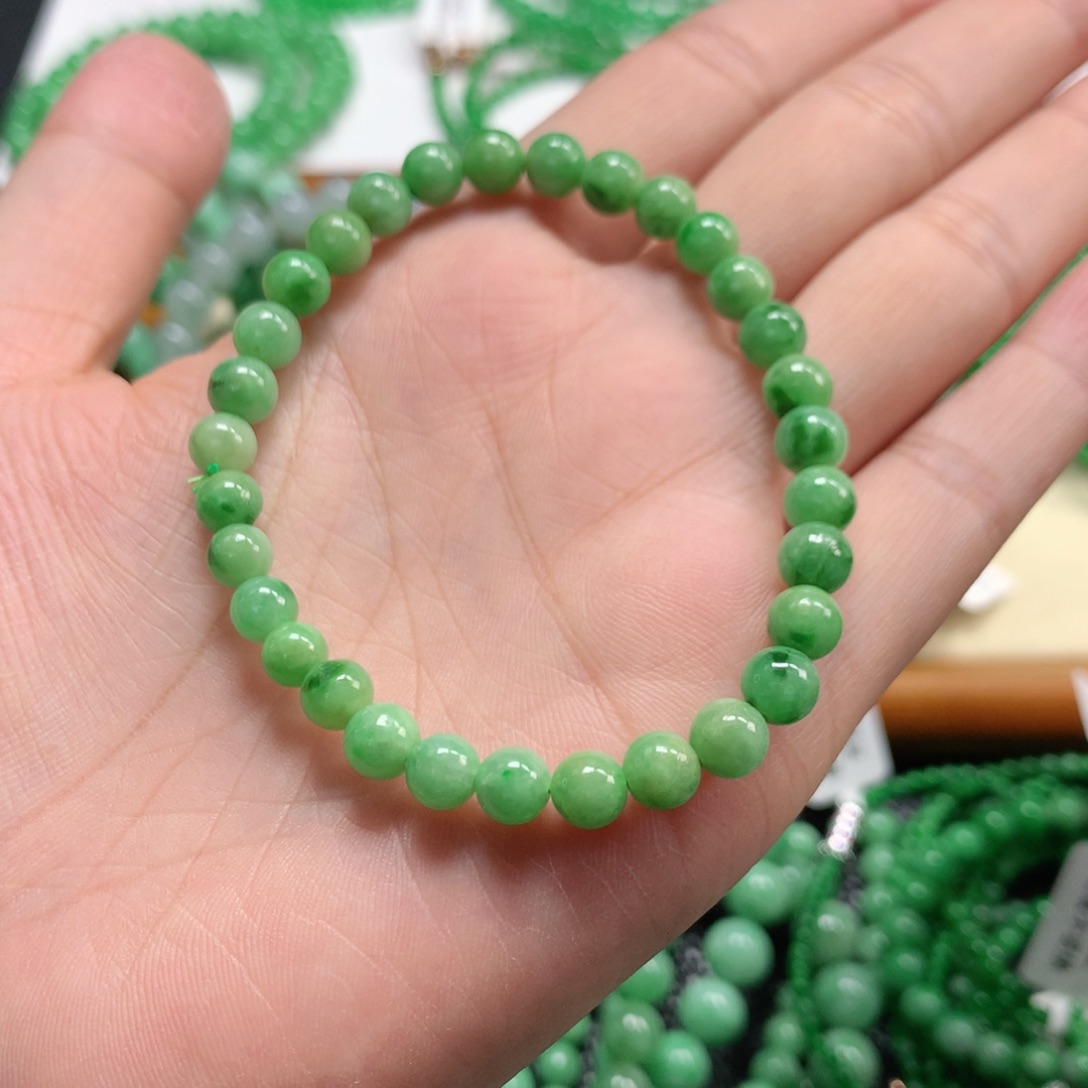 翡翠未镶嵌手链翡翠