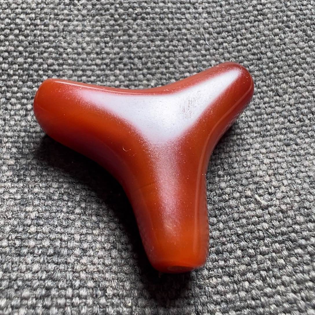 瓷片新号开播一漏到底