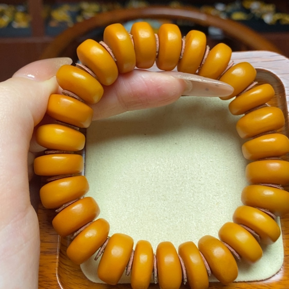 【闪购商品】蜜蜡手链未镶嵌手串