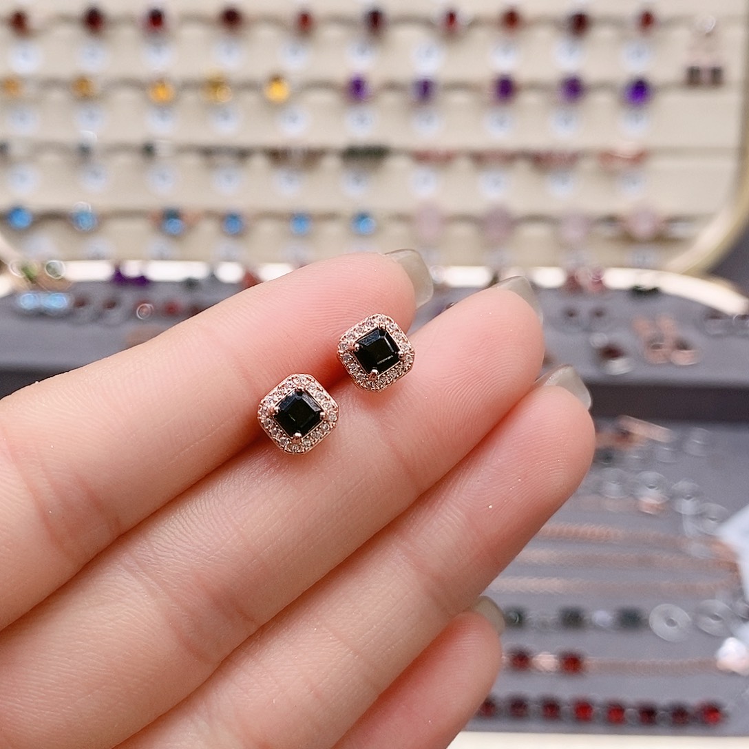 碧玺耳钉银S925镶嵌耳钉