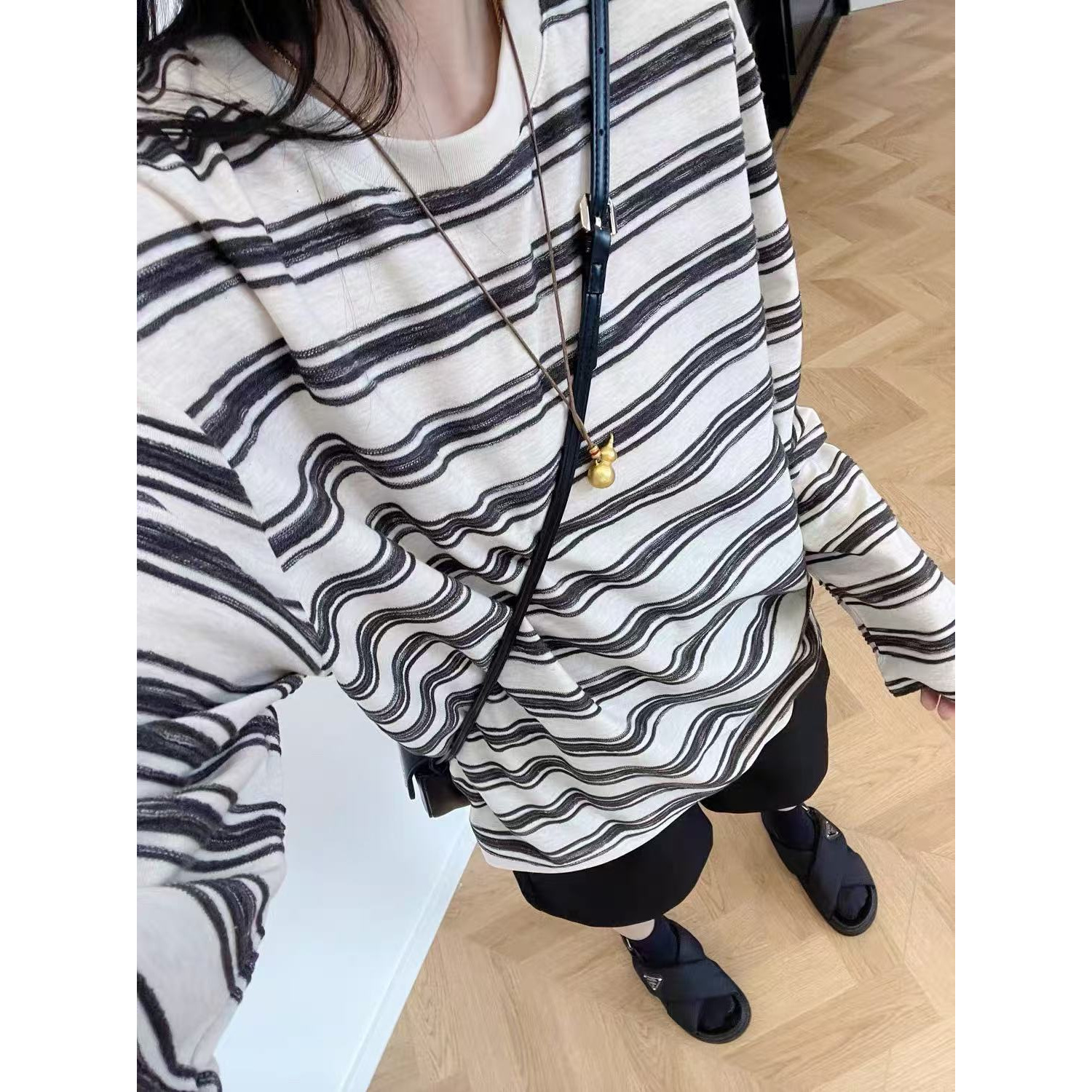 长袖~慵懒风「美式.复古条纹」设计感宽松打底衫学院风上衣25109