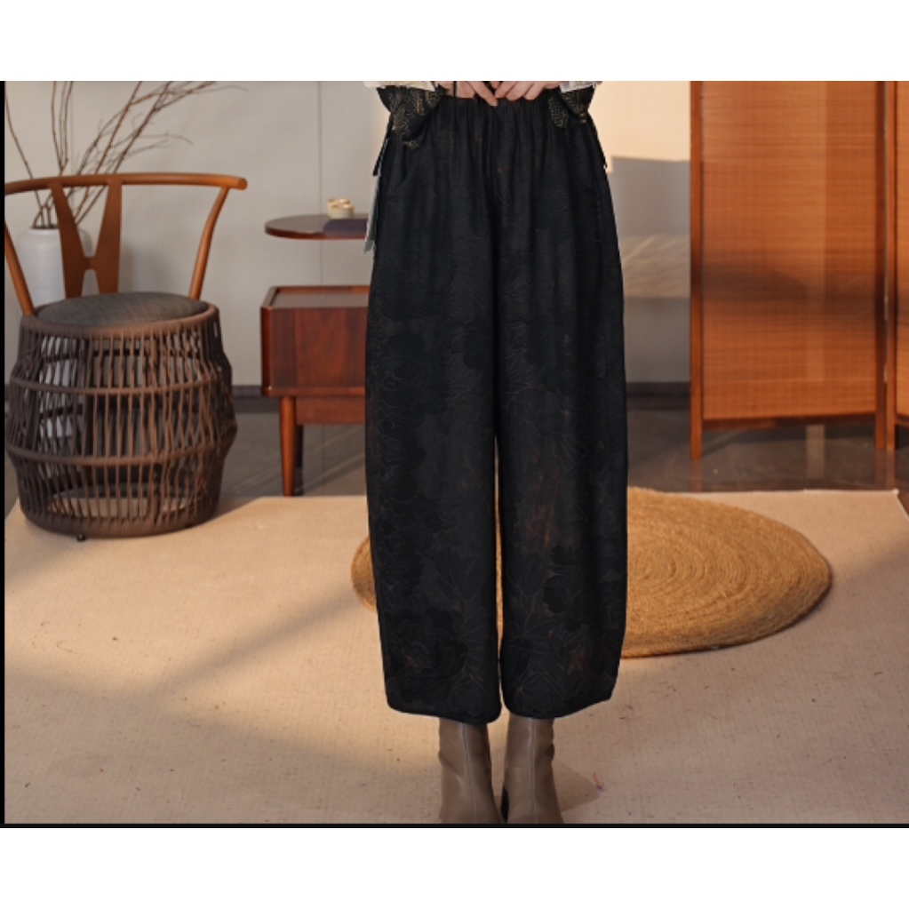 新中式国风香云纱镰刀裤   85B020PP