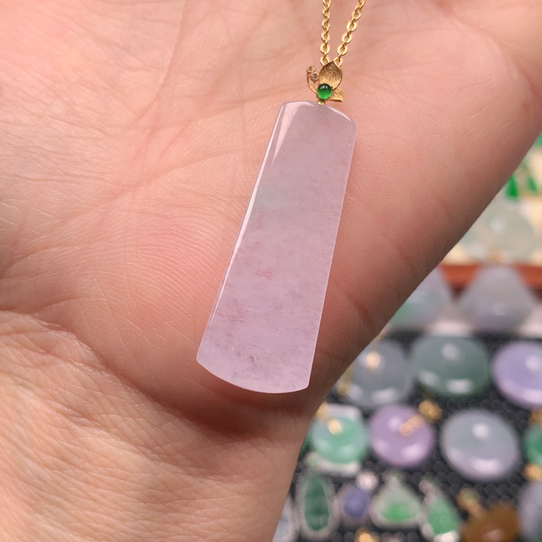 【闪购商品】翡翠吊坠(不含链)18K金镶嵌