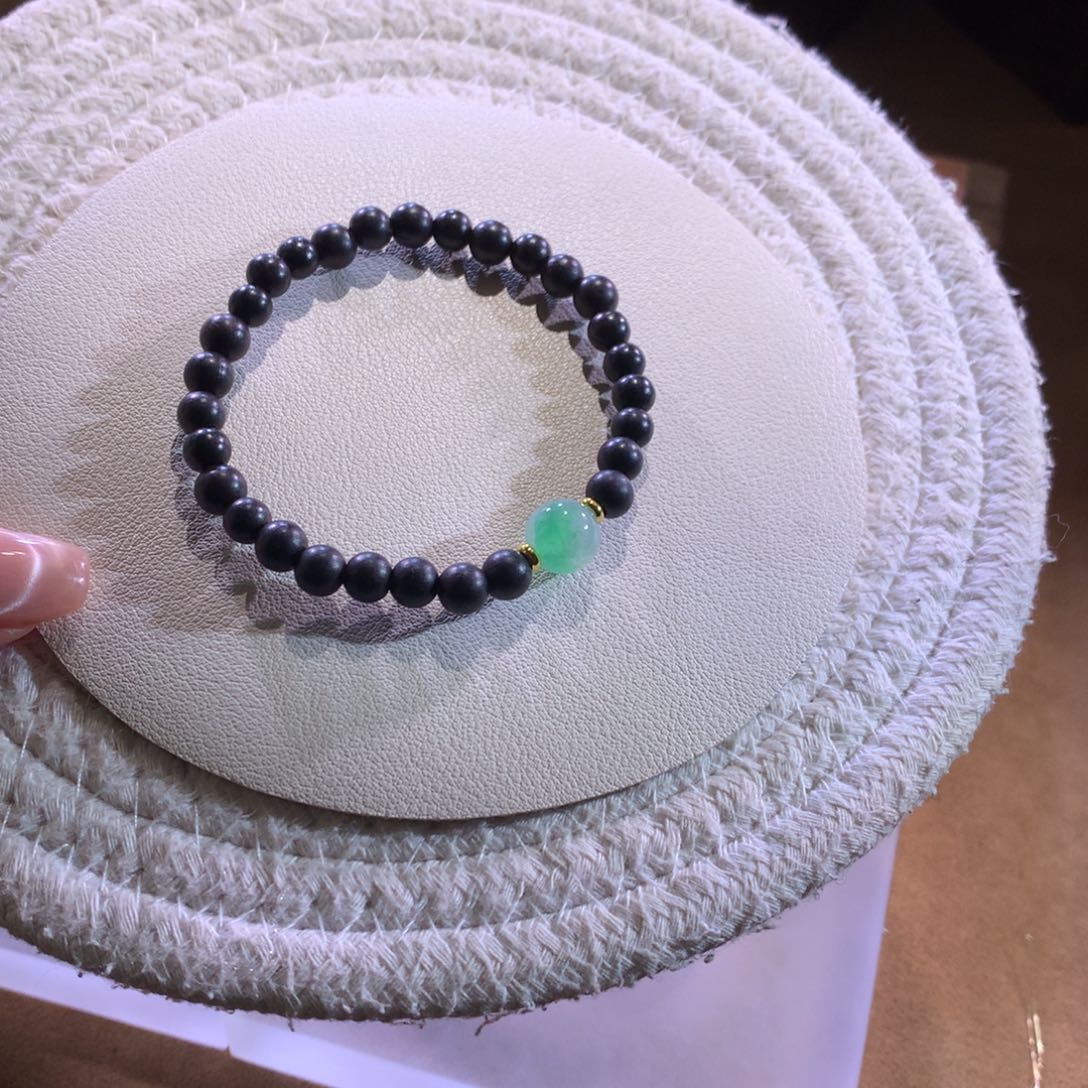 散珠翡翠缅甸a货翡翠