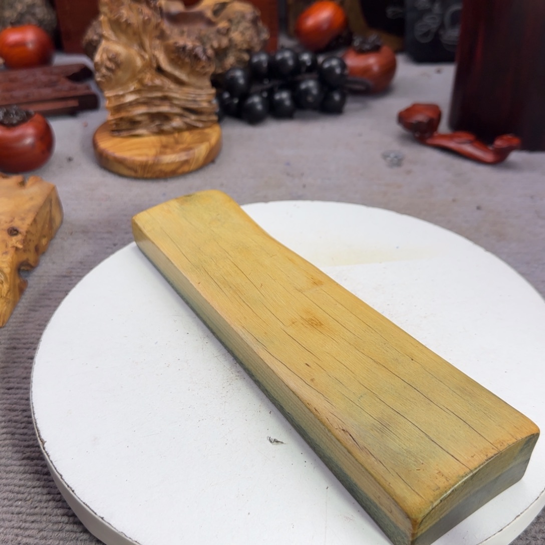 大果紫檀（缅甸花梨）m****哥