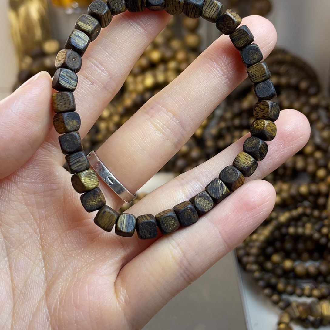 沉香碎屑沉香卡5方糖