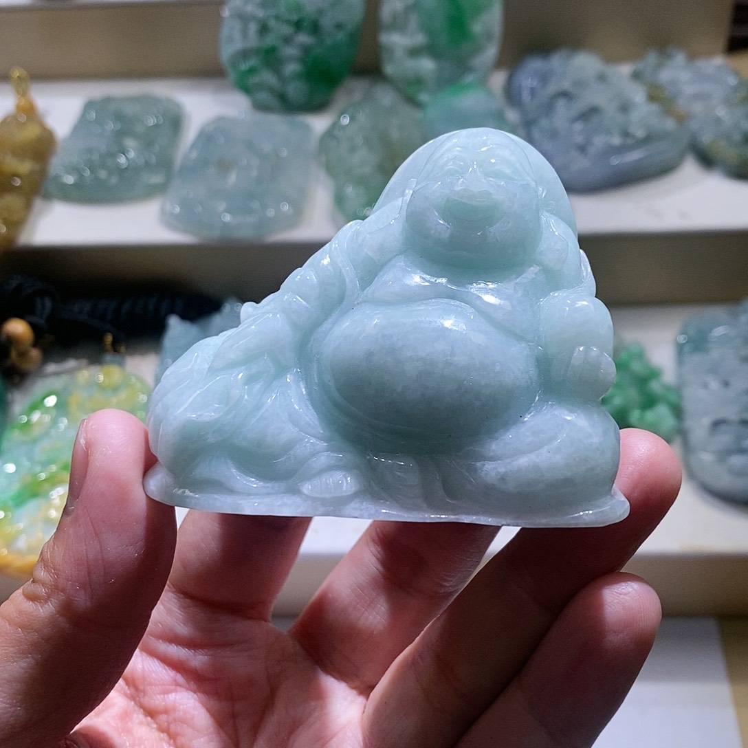 【闪购商品】翡翠颈饰未镶嵌佛