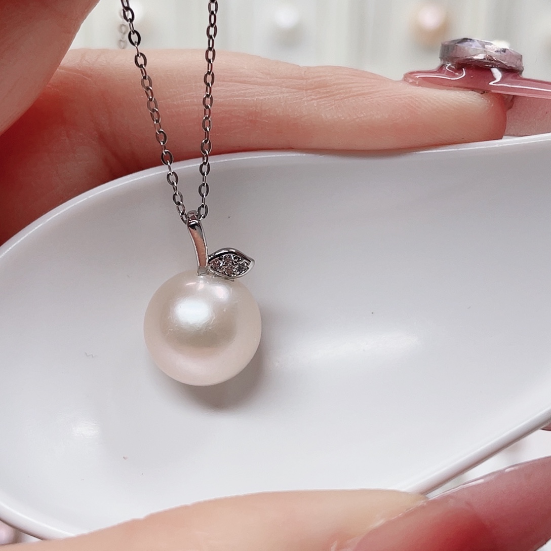 淡水珍珠合金吊坠(赠链)