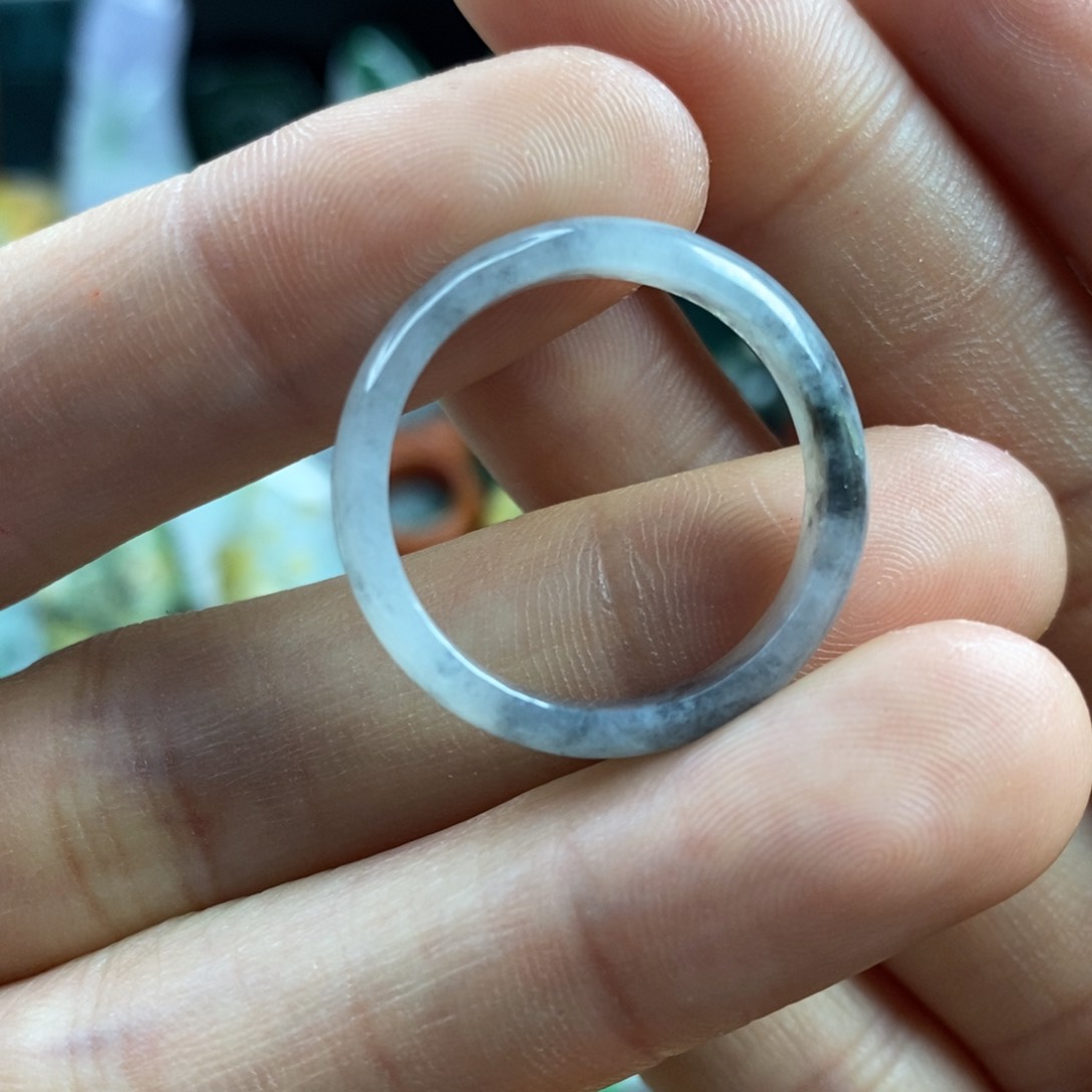 翡翠颈饰未镶嵌吊坠