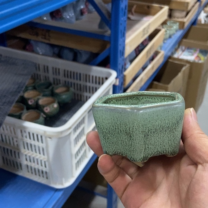 花盆单场满9.9发货7.5*4.5