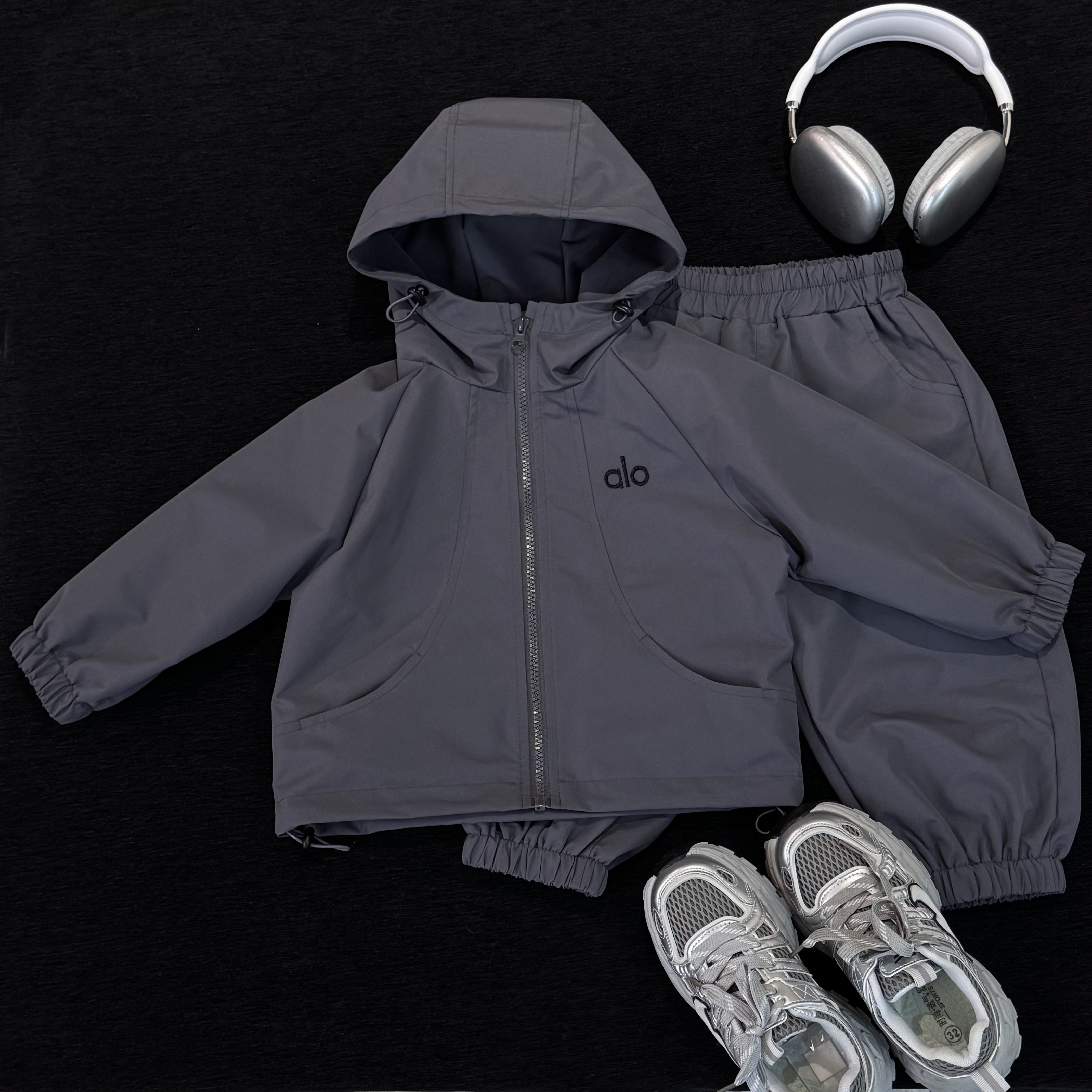 男童秋季新款套装2025连帽时尚冲锋衣儿童韩版潮流两件套ZWJ101