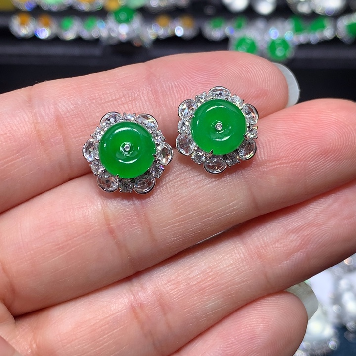 翡翠耳饰18K金镶嵌冰绿平安扣耳钉