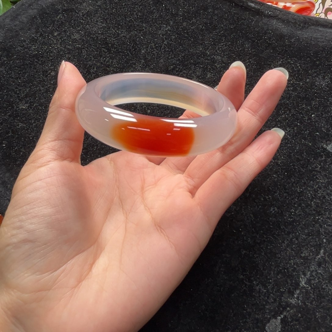 手镯玛瑙/玉髓未镶嵌