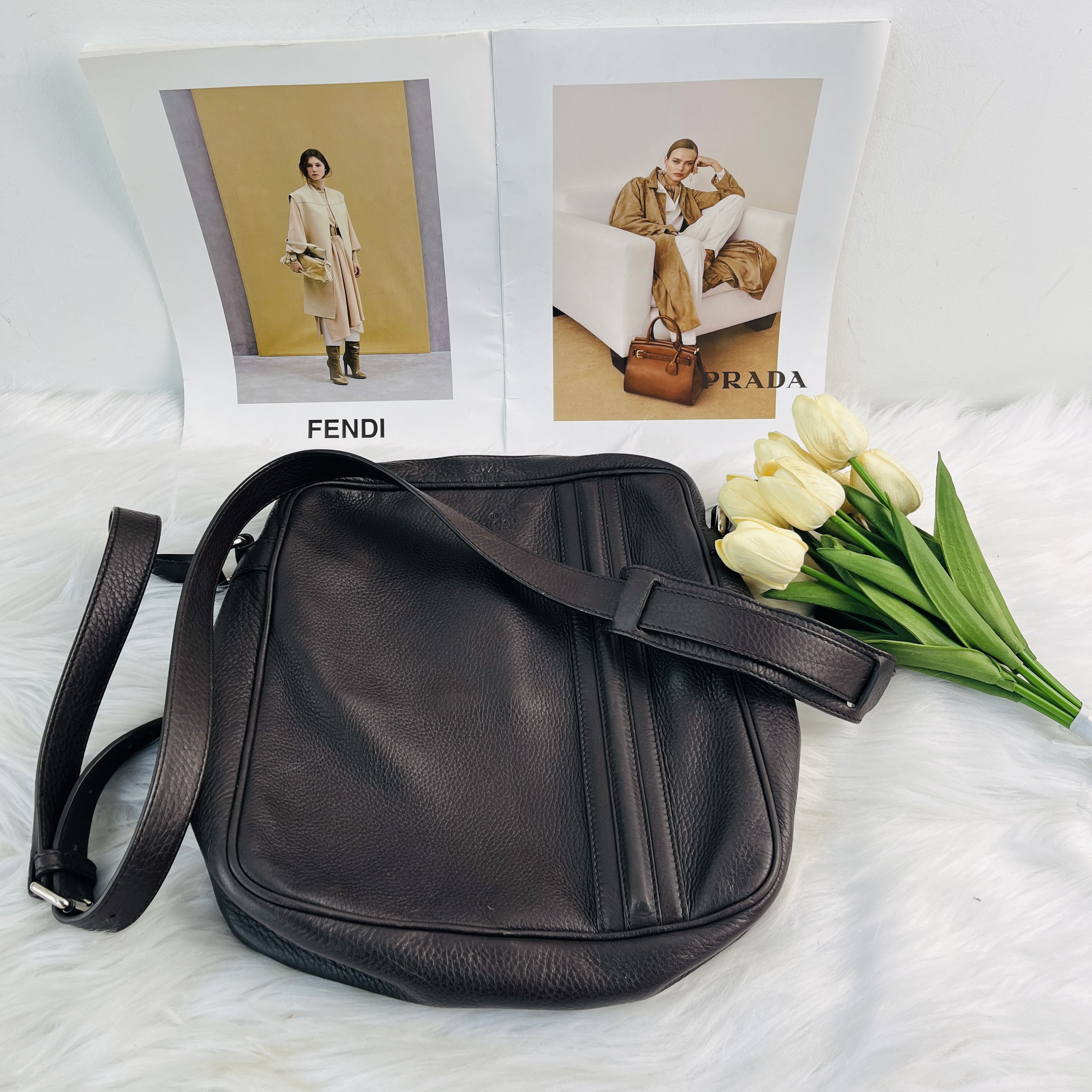 95新 GUCCI/古驰 古驰咖啡色男士单肩包