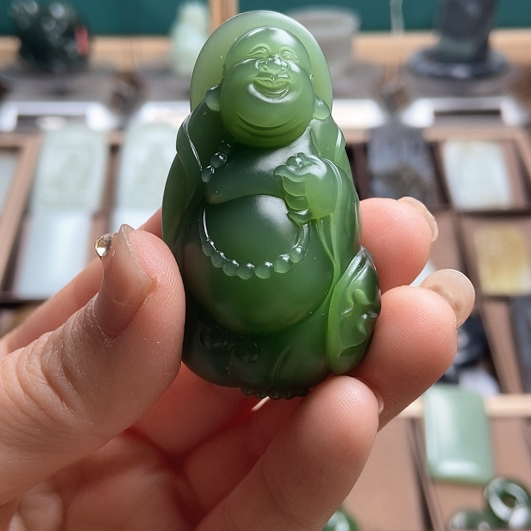 和田玉（糖玉）颈饰未镶嵌