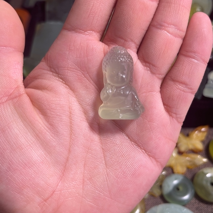 合金蛇纹石玉颈饰