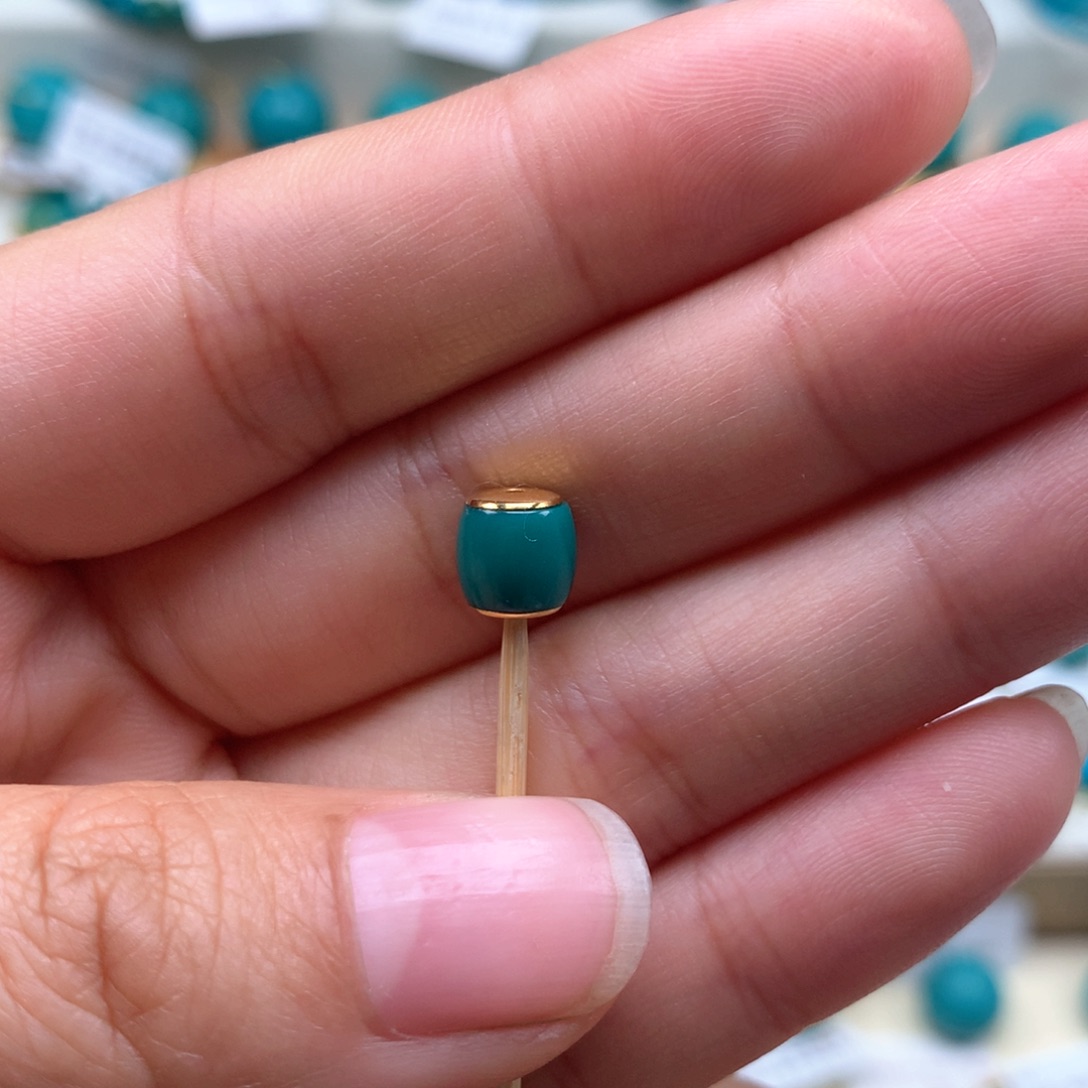 绿松石配饰未镶嵌