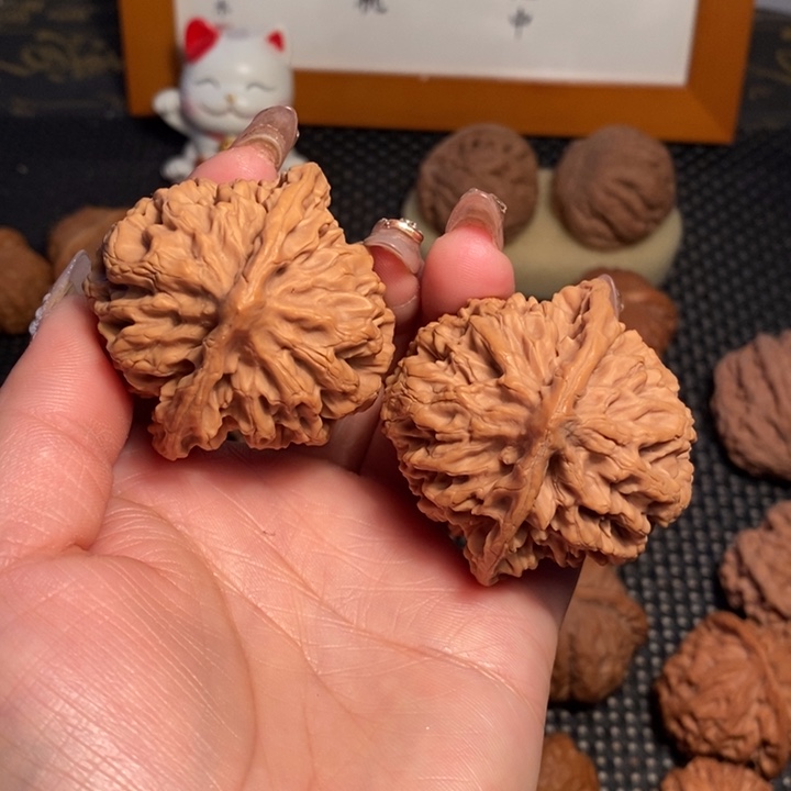 文玩核桃把件东**哥49帝王