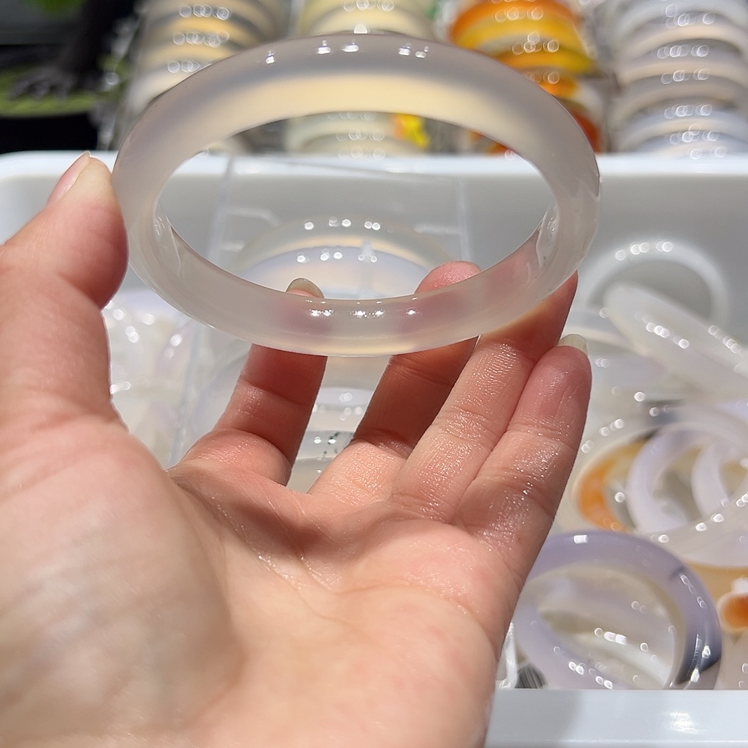 玛瑙/玉髓未镶嵌手镯62