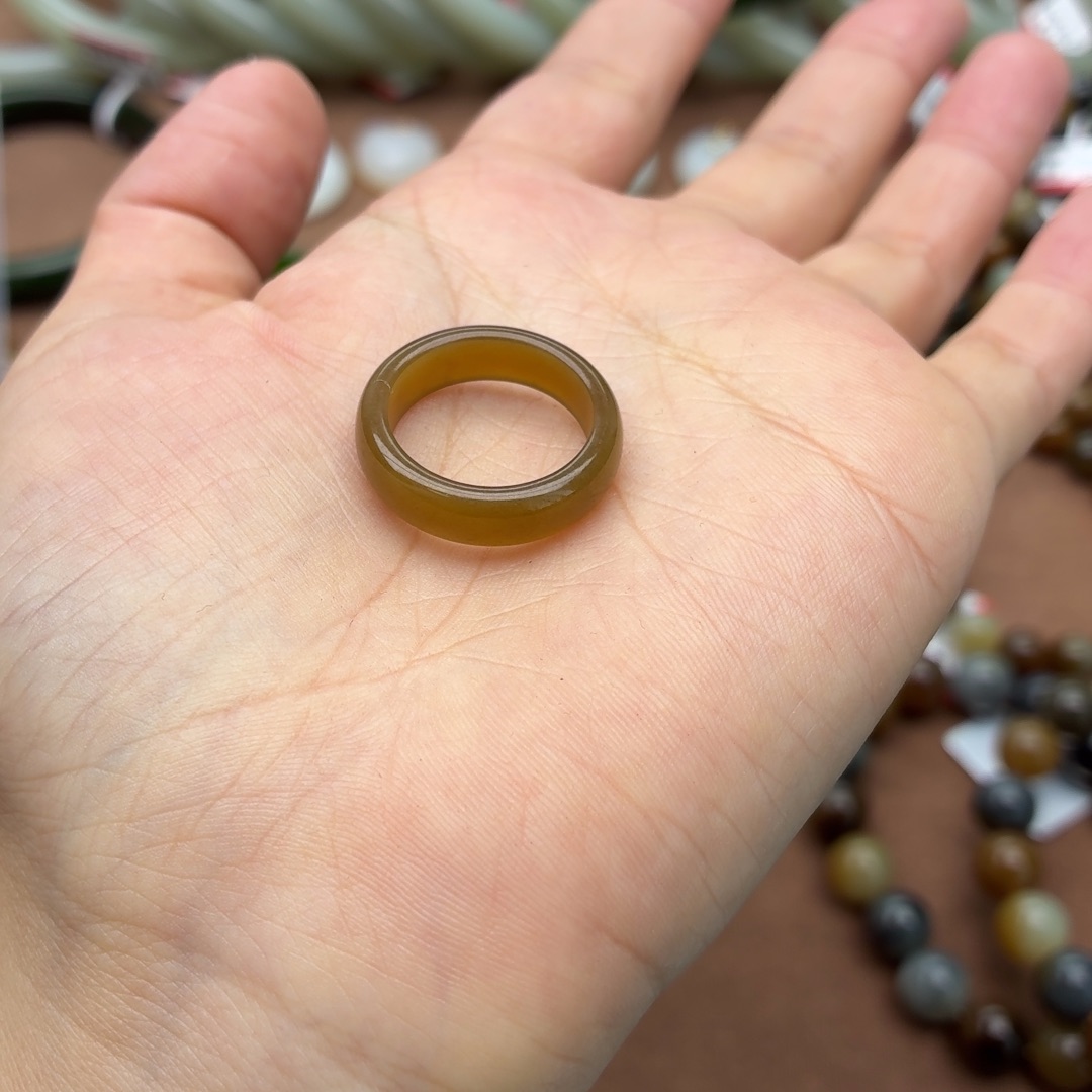 番***.和田玉未镶嵌手镯