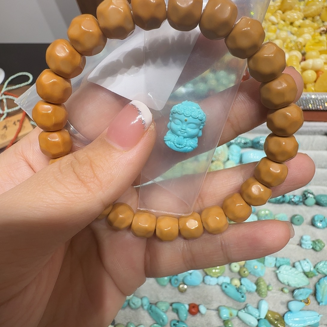 n***喂猴头核桃手串配饰