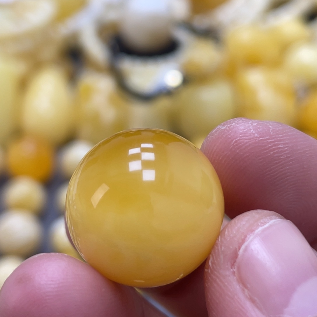 蜜蜡未镶嵌裸石19.4mm