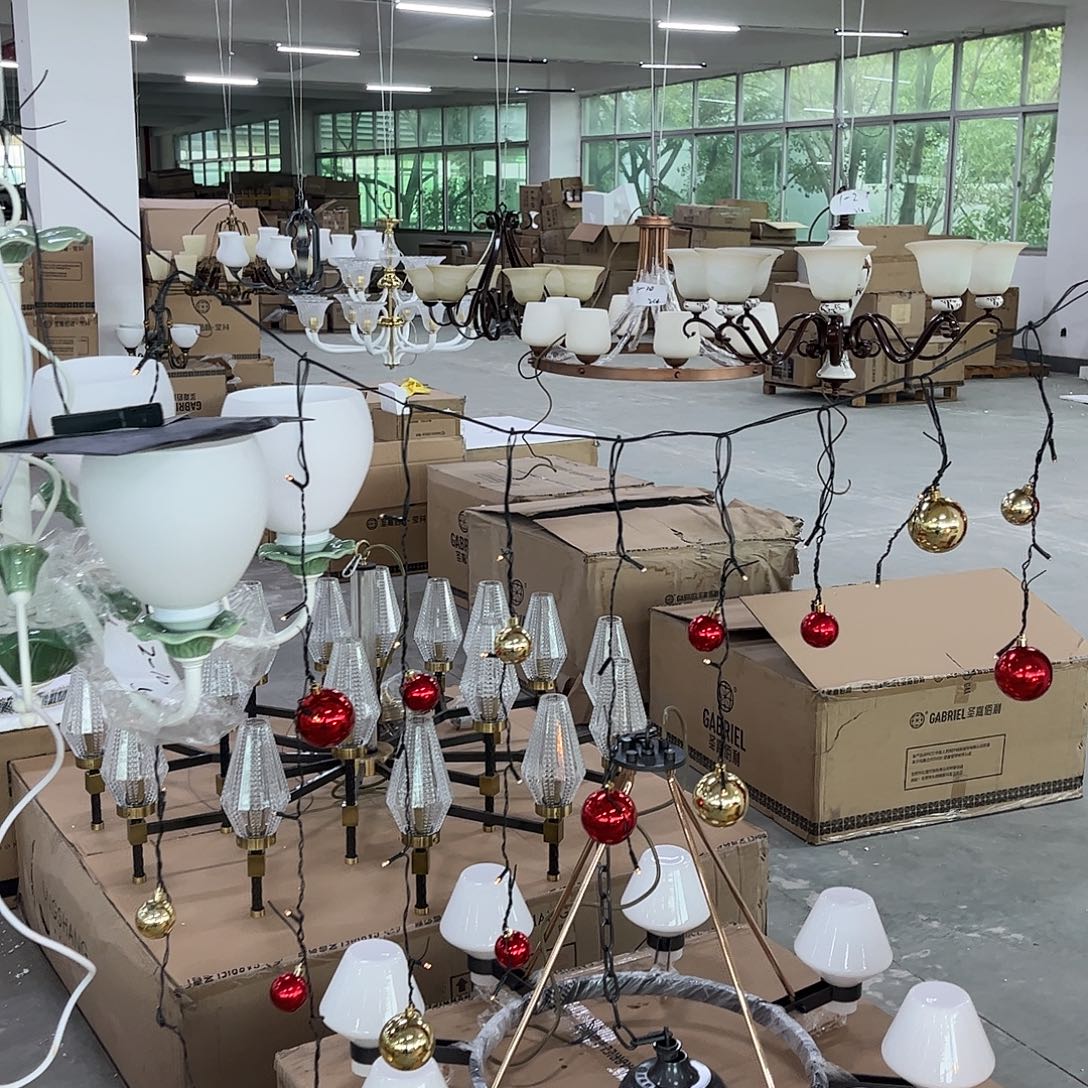 有机玻璃瑕疵的时候就会