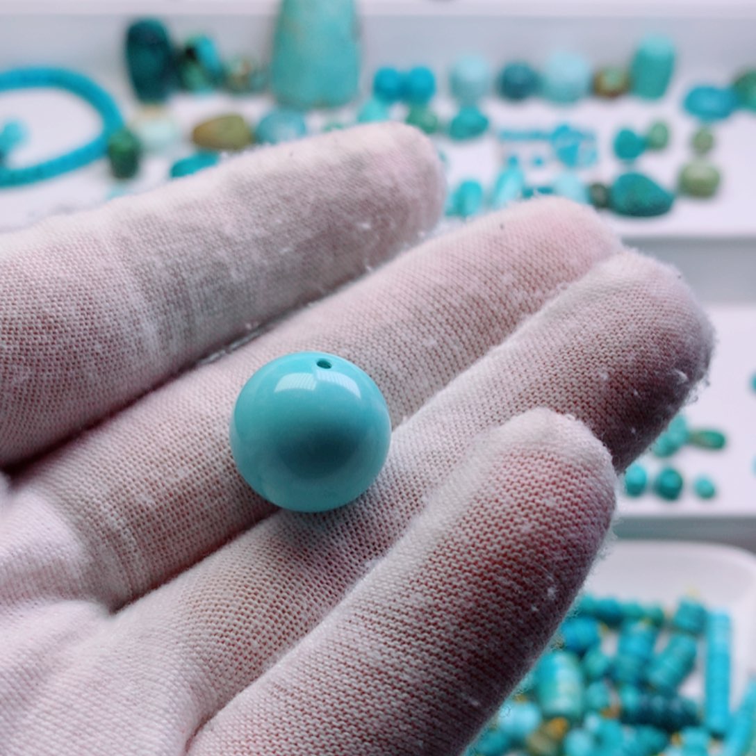 绿松石未镶嵌绿松石卖***哥