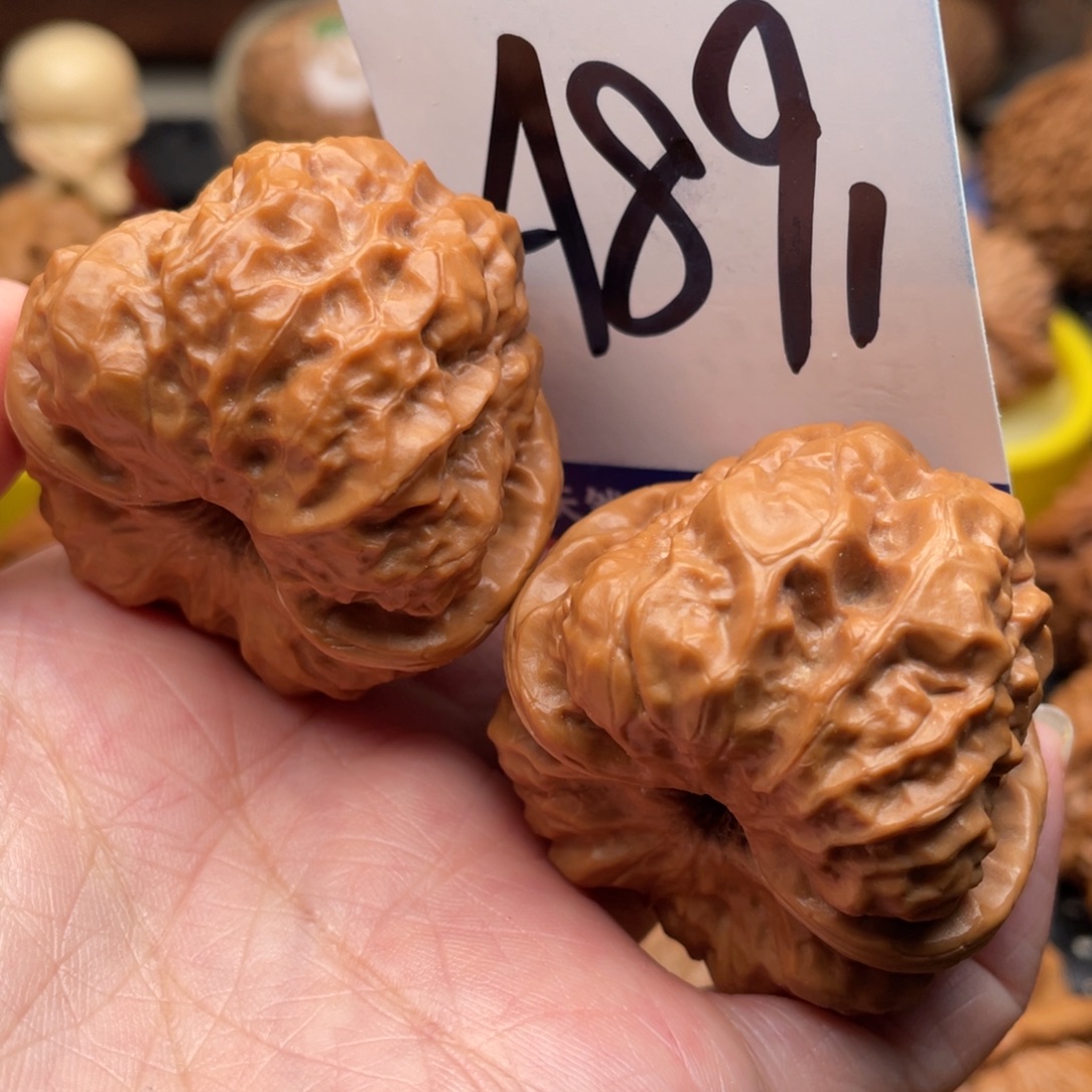 把件桃核蛤蟆头40