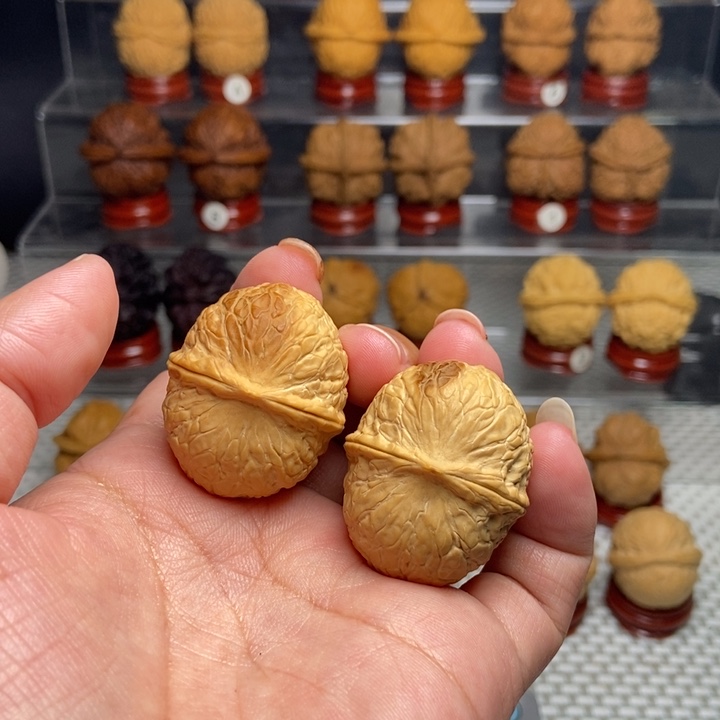 文玩核桃把件 招财进宝18