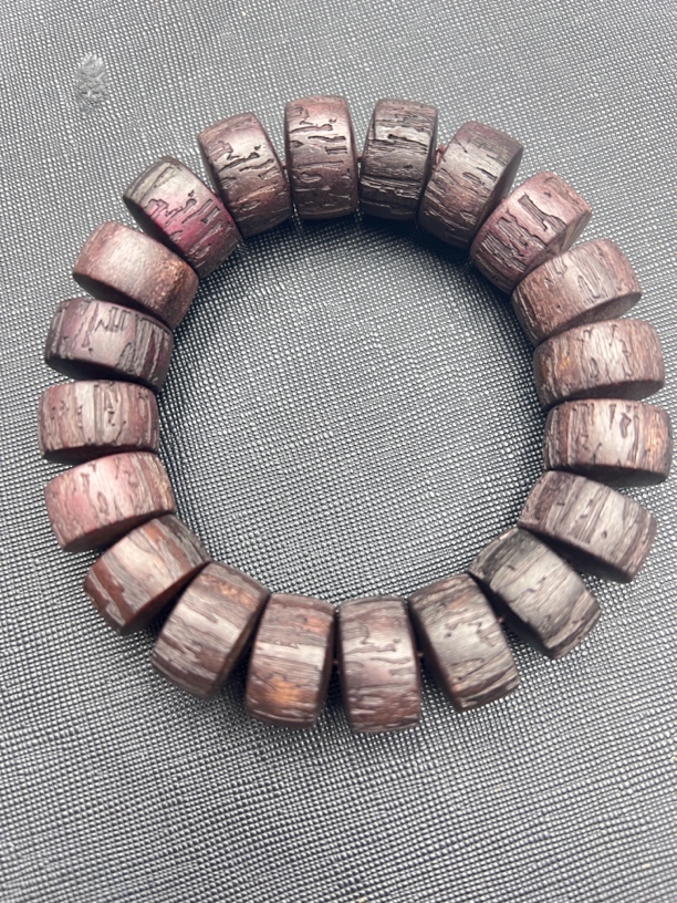 28沉木桶珠单圈手串