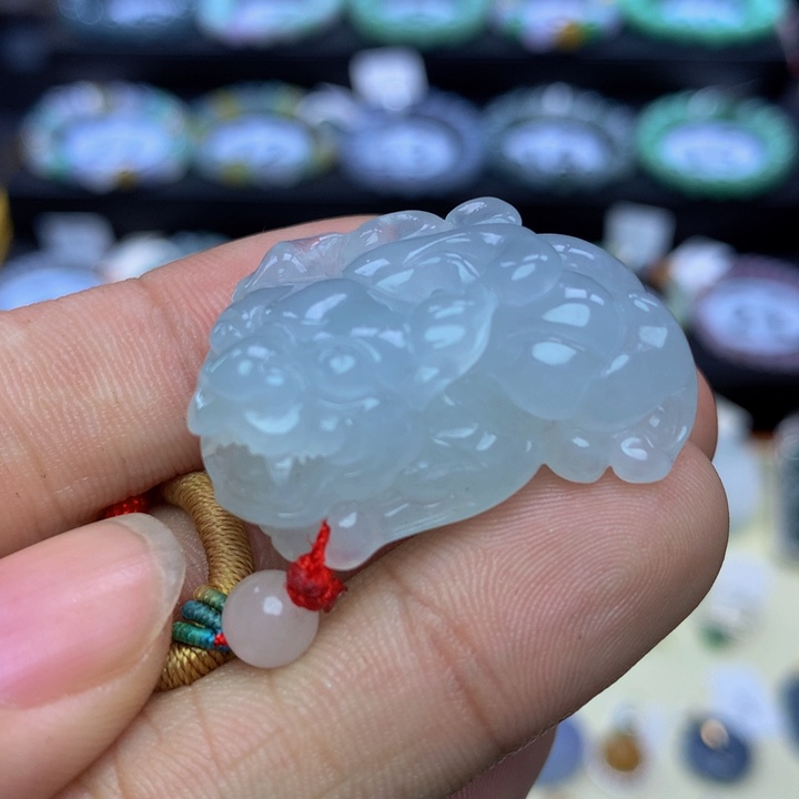 翡翠手链未镶嵌翡翠 