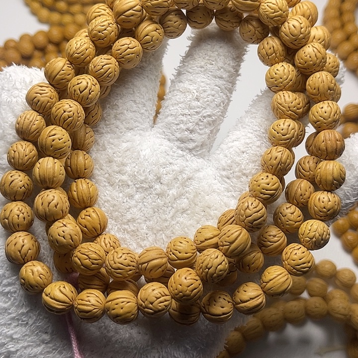 山***间吊坠桃核野生长纹脖挂