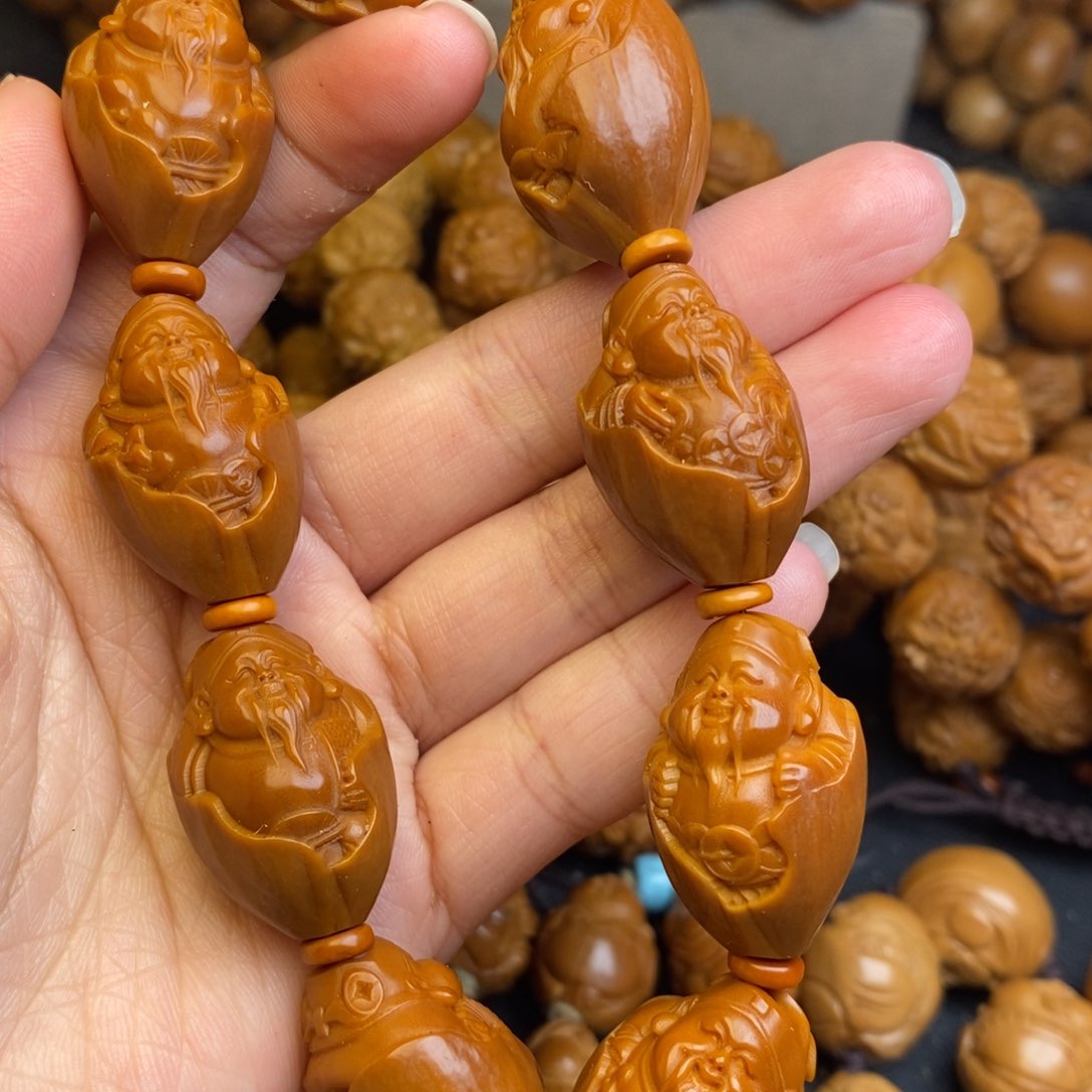 橄榄核吊坠包衣财神1.7+