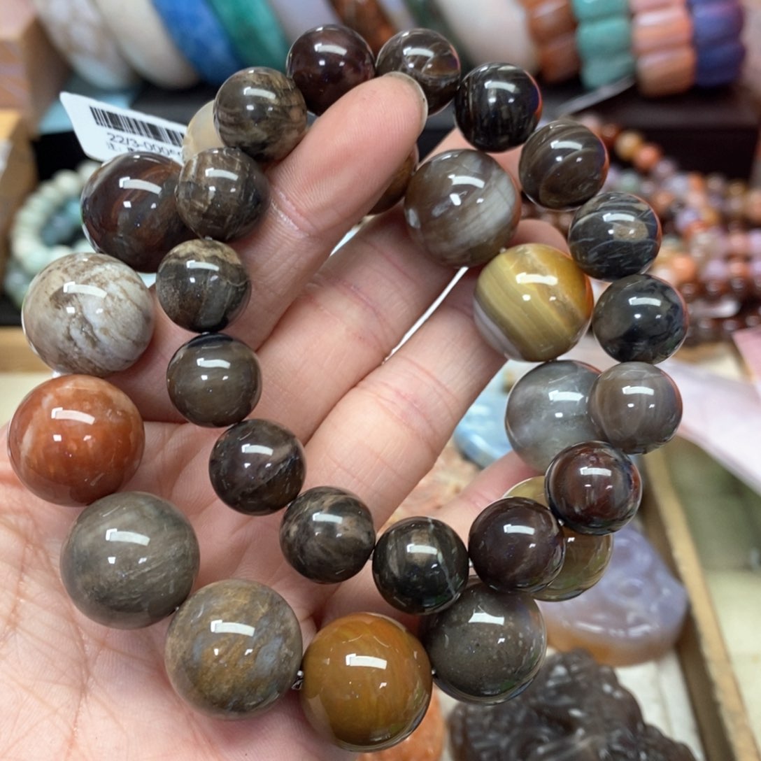 硅化珊瑚（珊瑚玉）手链未镶嵌神***肉103