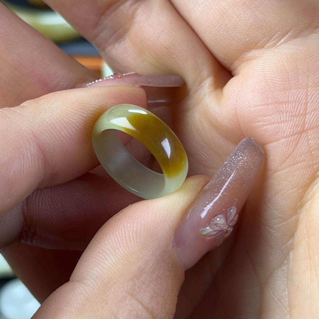 和田玉（糖玉）戒指未镶嵌14.15内径