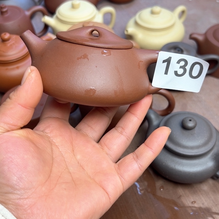 紫砂茶壶紫泥半手工200cc做工不好