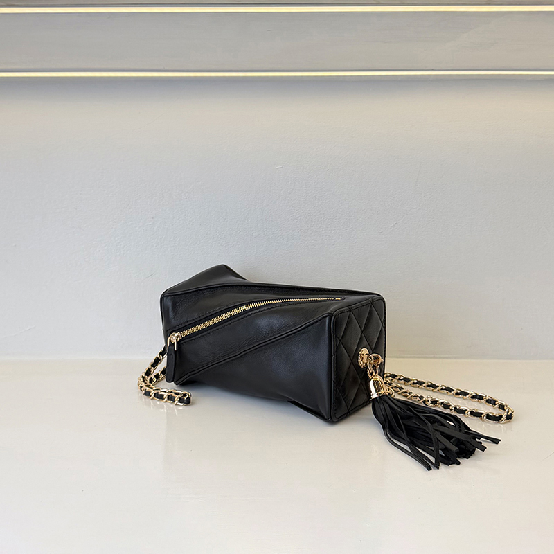 CaitinKaie轻奢----羊皮链条流苏晚宴包1902单肩斜挎灯笼包手拎包