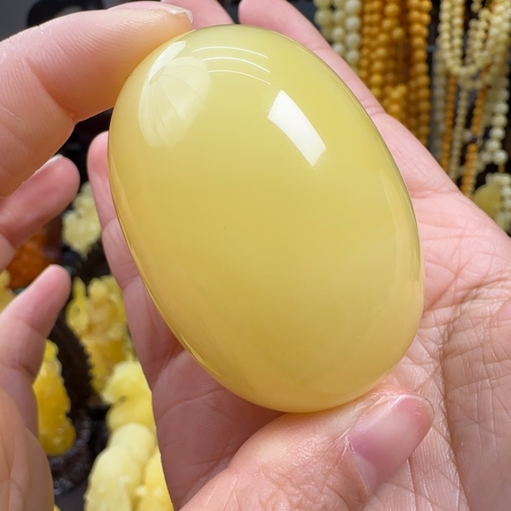 蜜蜡珠宝奇石未镶嵌