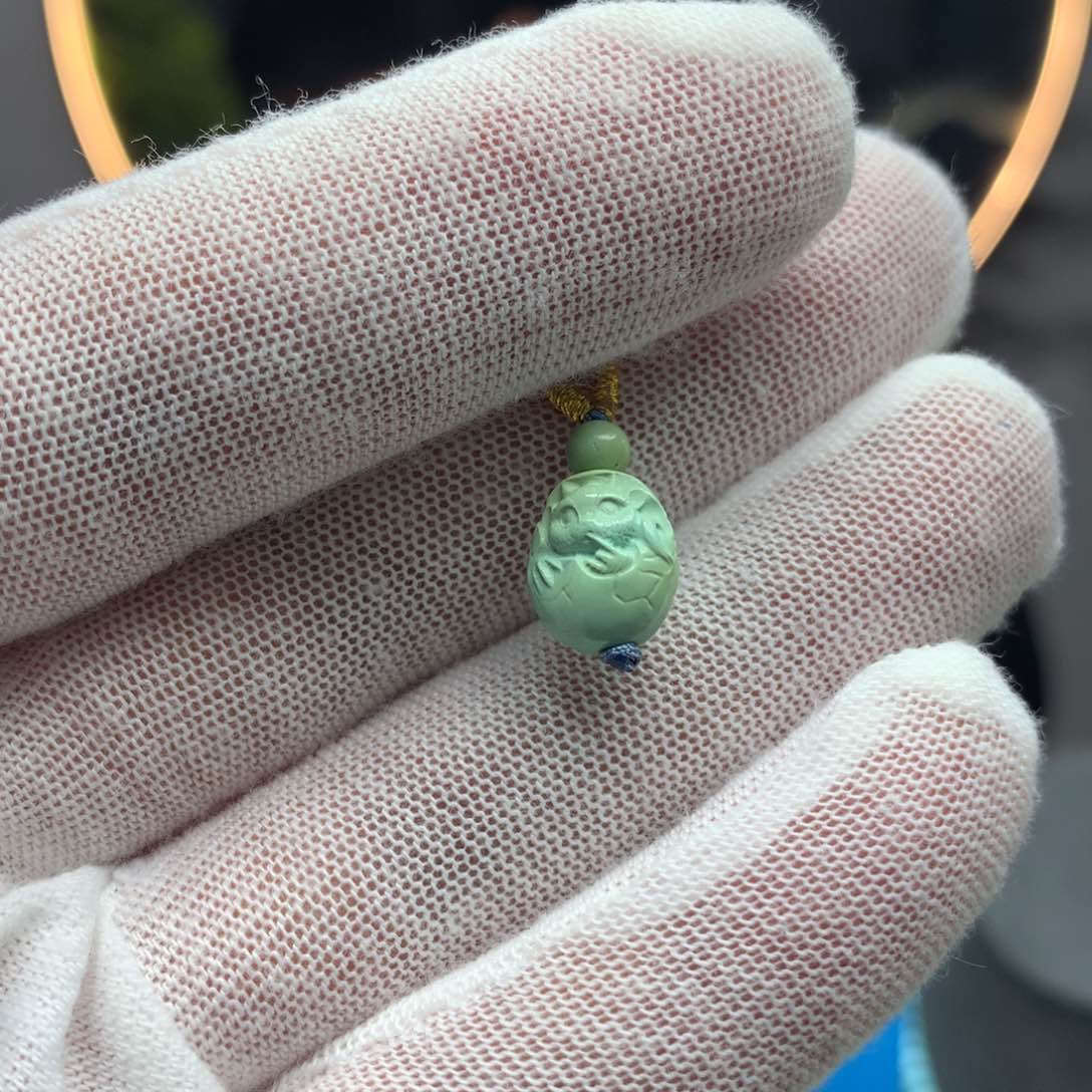 绿松石挂件未镶嵌