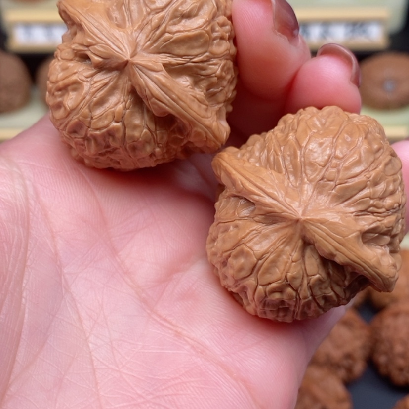 【闪购商品】文玩核桃吊坠南瓜