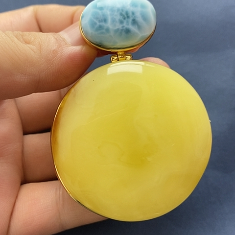 裸石琥珀未镶嵌琥珀吊坠