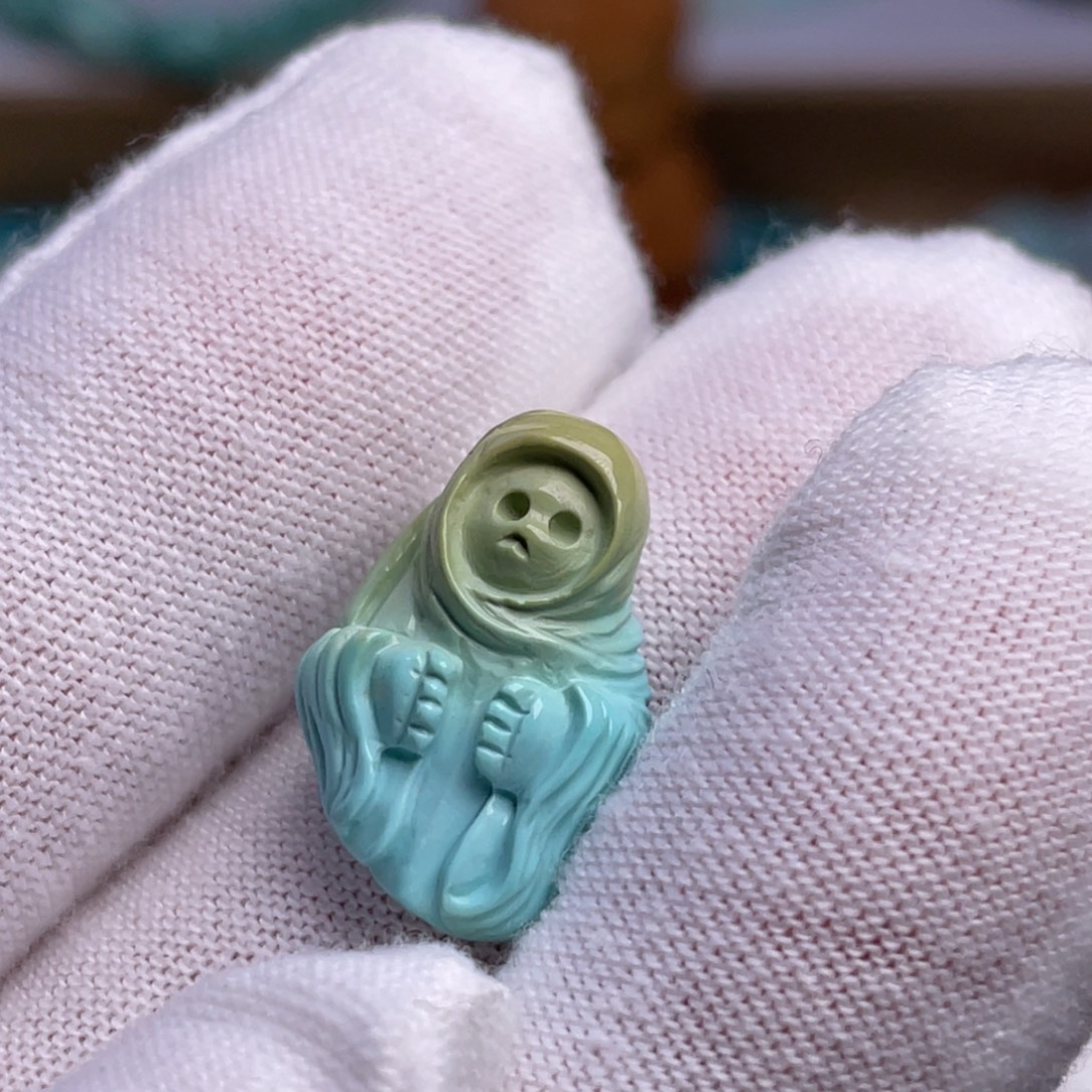 绿松石未镶嵌珠宝奇石