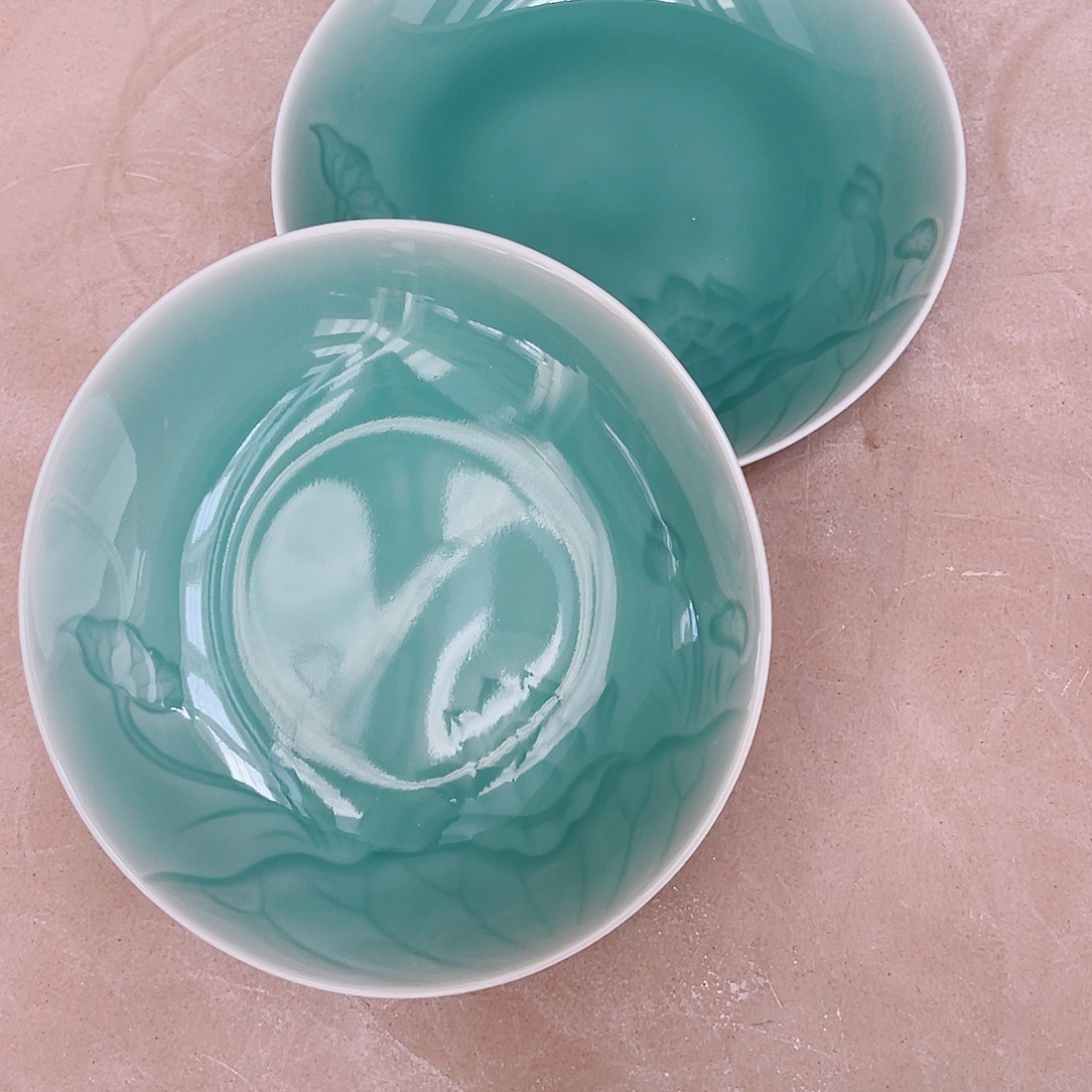 青瓷哈哈哈哈哈哈哈哈哈哈