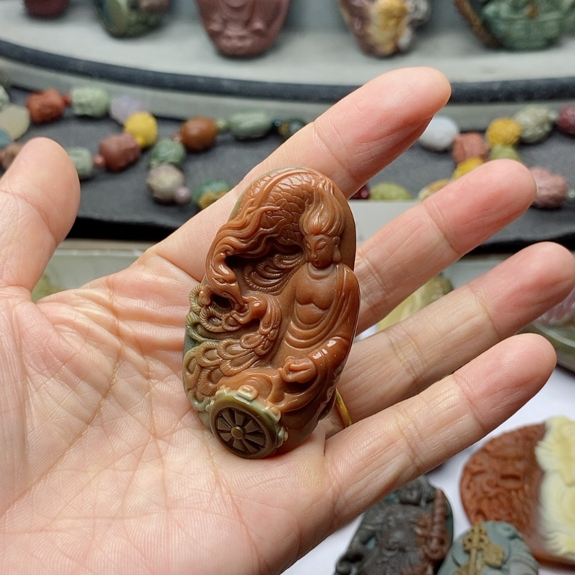 【闪购商品】定制石英质玉吊坠未镶嵌