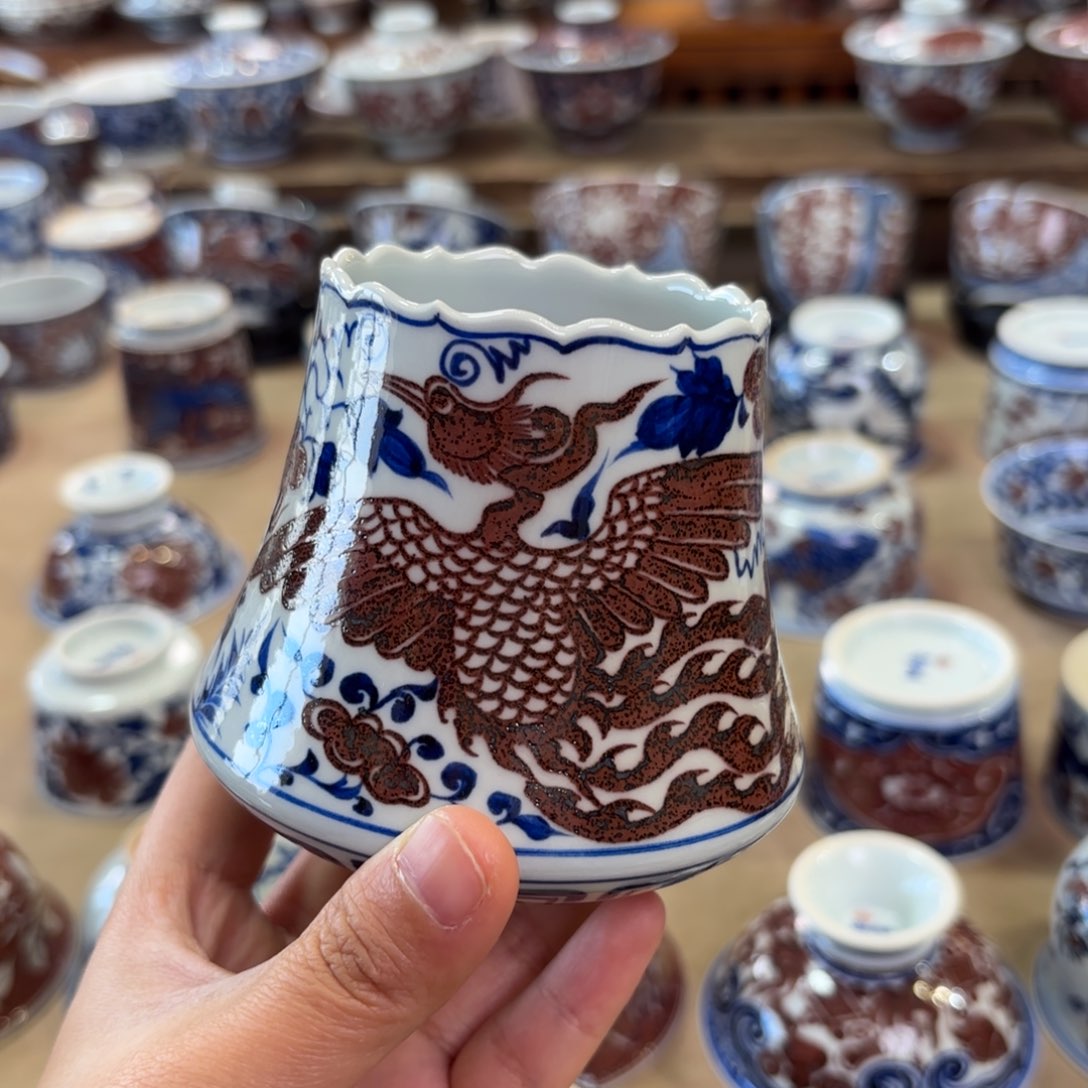 青花釉里红凤凰杯……