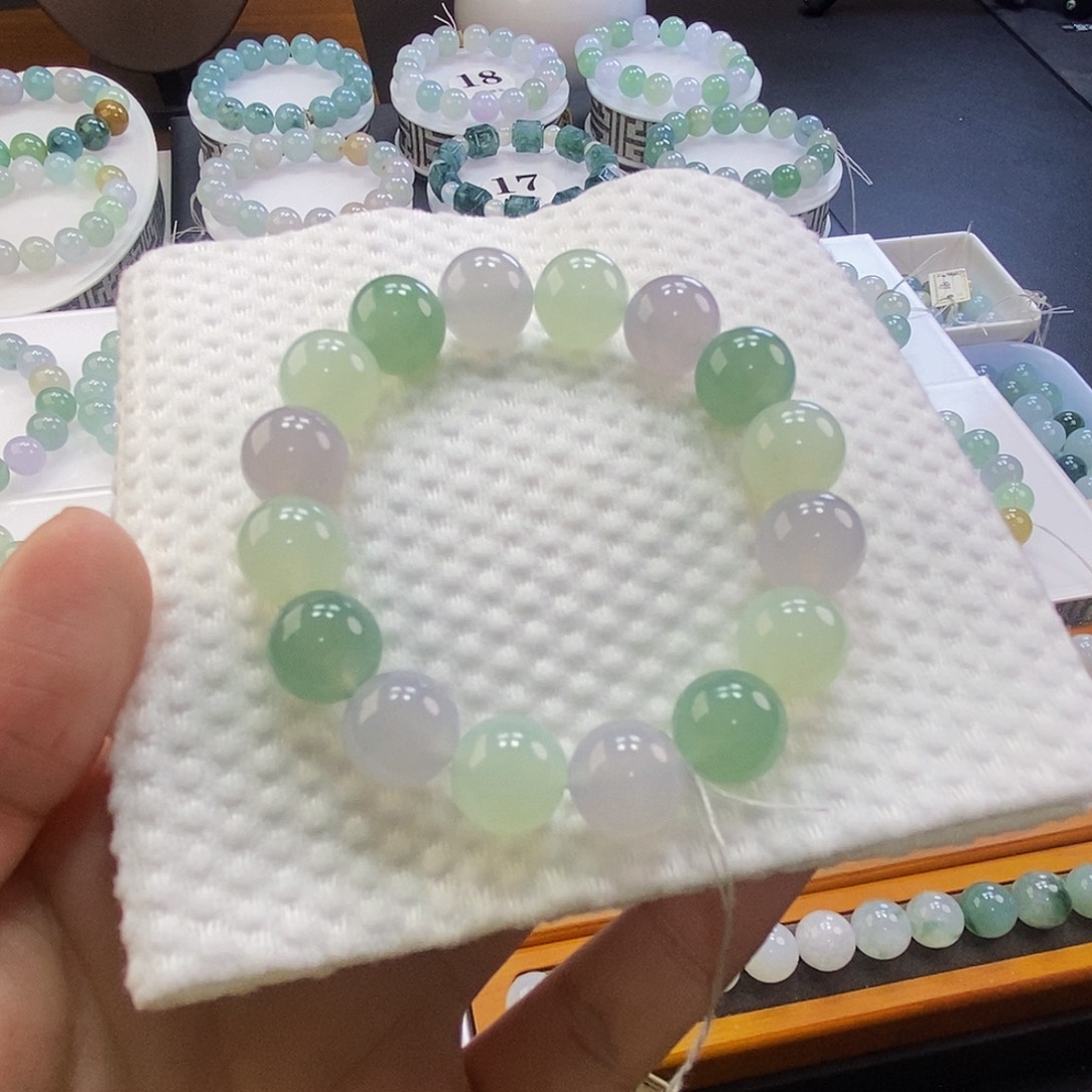 定制翡翠未镶嵌翡翠卡11.8