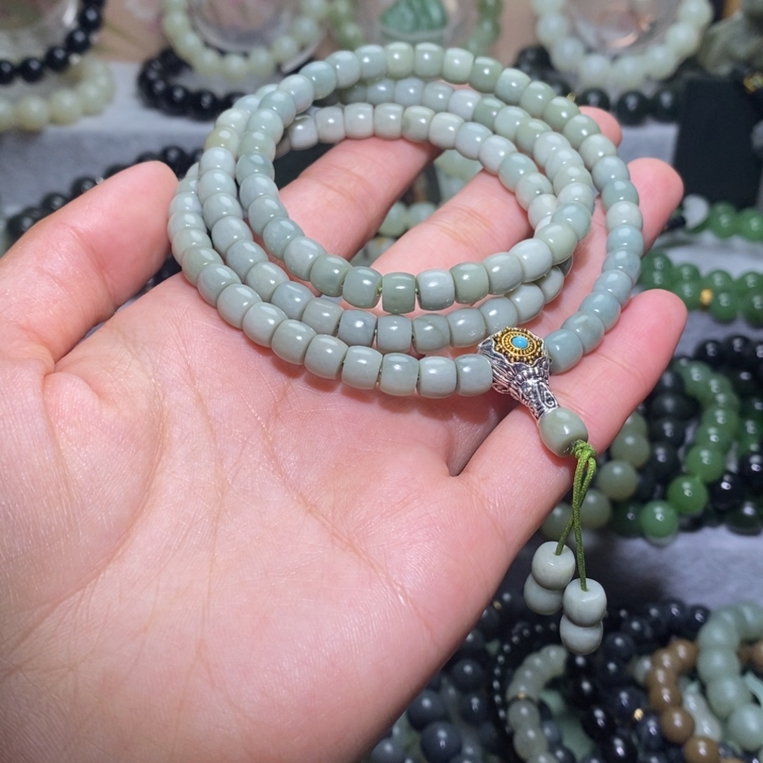 和田玉未镶嵌手链