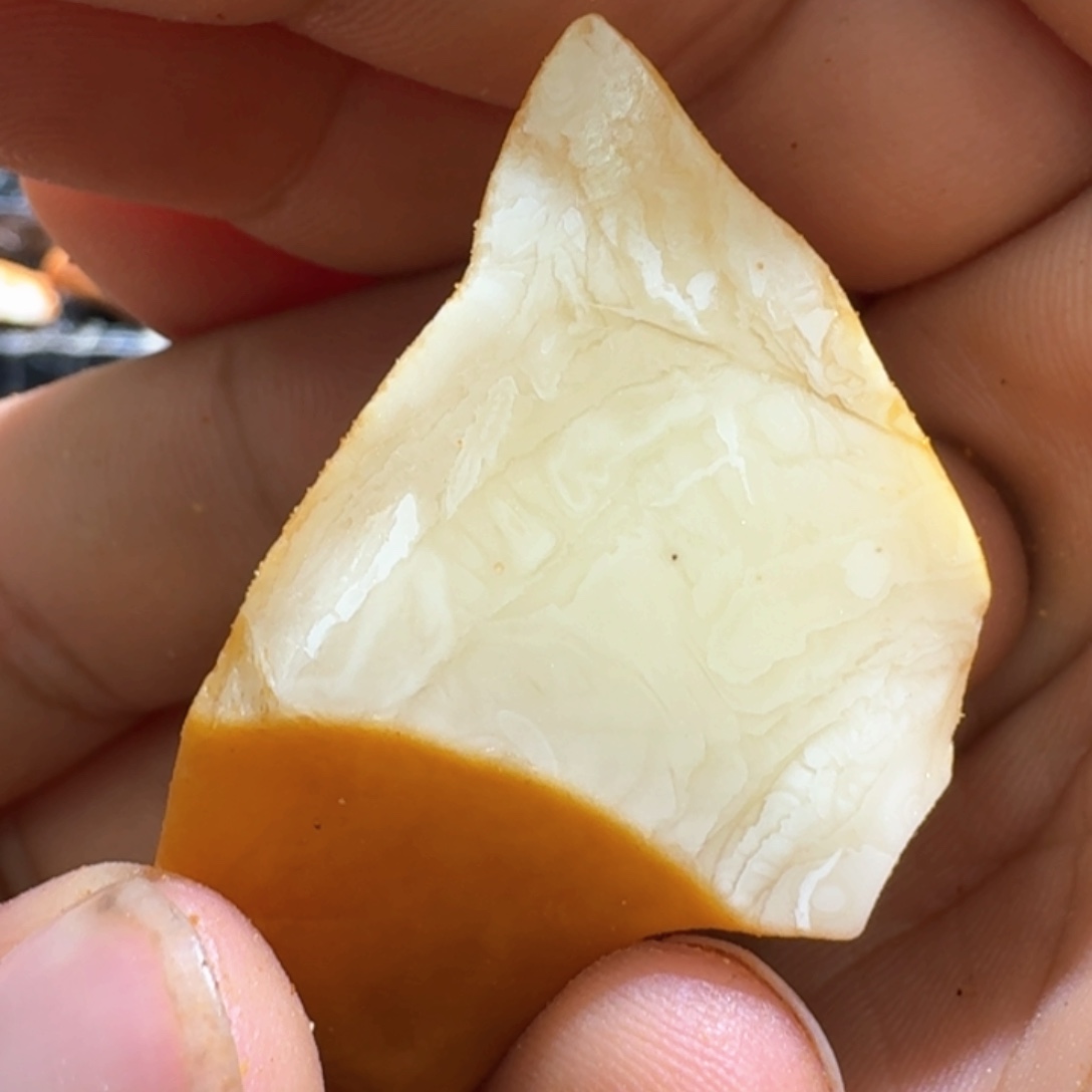 定制琥珀未镶嵌秋**i专拍